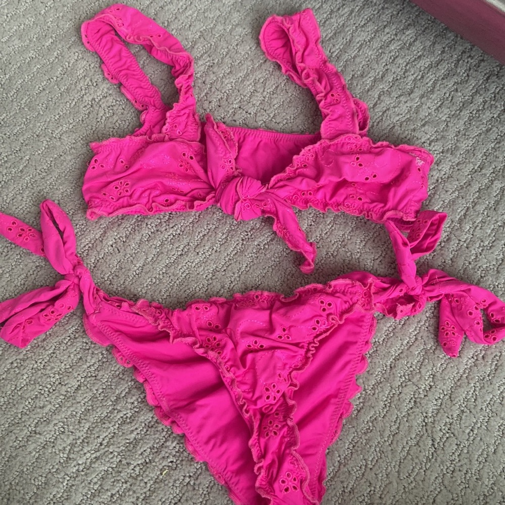 Frankies Bikinis Swimsuit set